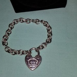 Tiffany &Co SILVER Love Lock Bracelet